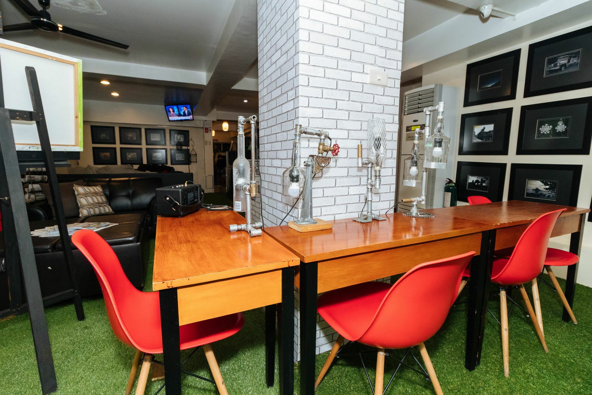 Reddoorz @ Amorsolo Makati Makati City Kültér fotó